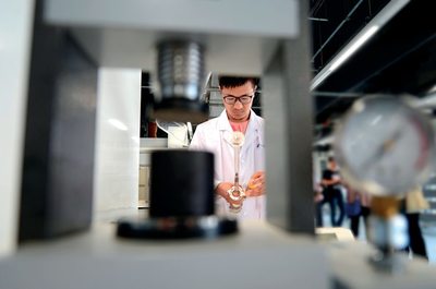 向未來，向世界，向國際一流發(fā)展——中國華能集團(tuán)清潔能源技術(shù)研究院發(fā)展紀(jì)實(shí)