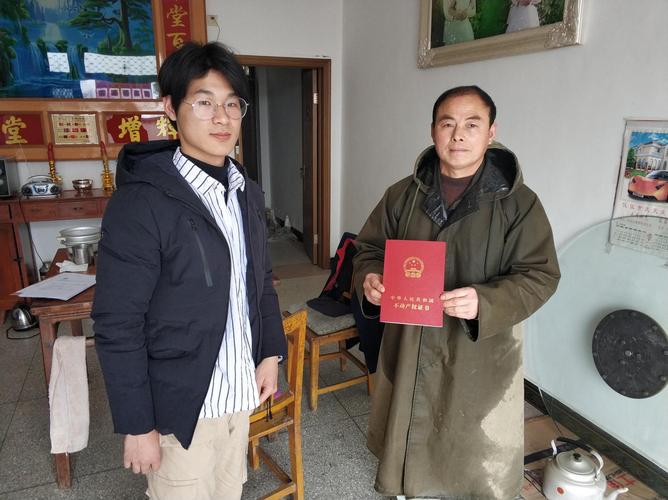 八個多月的等待 基層服務何為'一時難'？